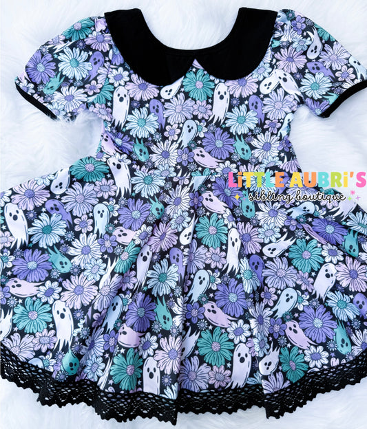 SPOOKY FLORAL Lace Collar Dress
