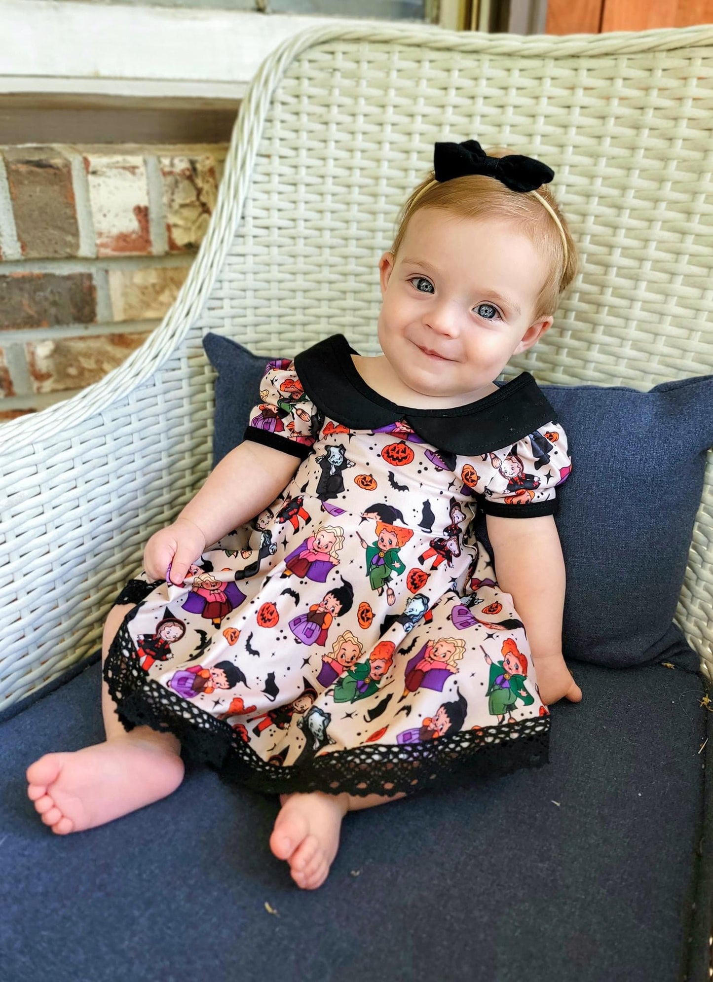 Vintage Witch Sisters Collar Lace Dress