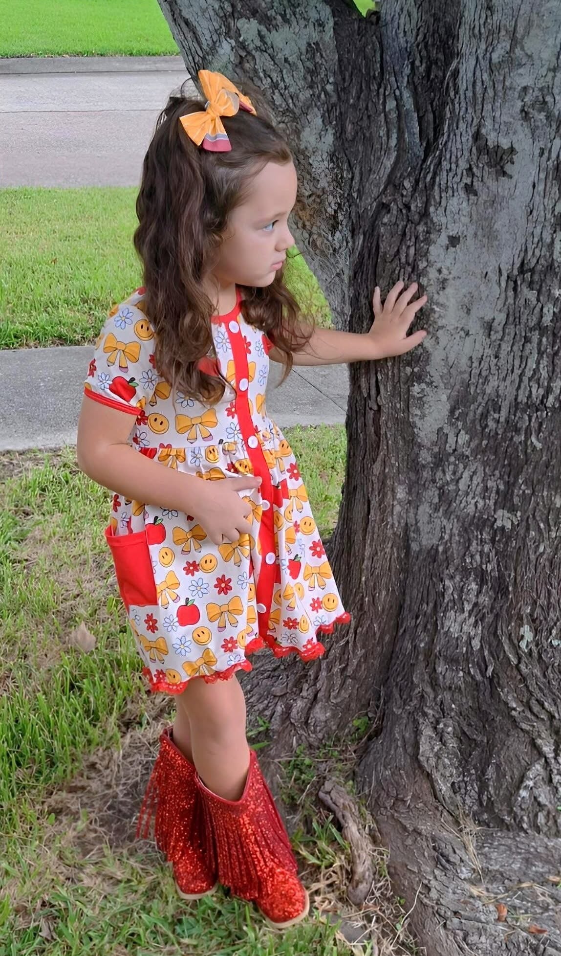 TEACHER’S PET APPLE Button Down Pocket Dress