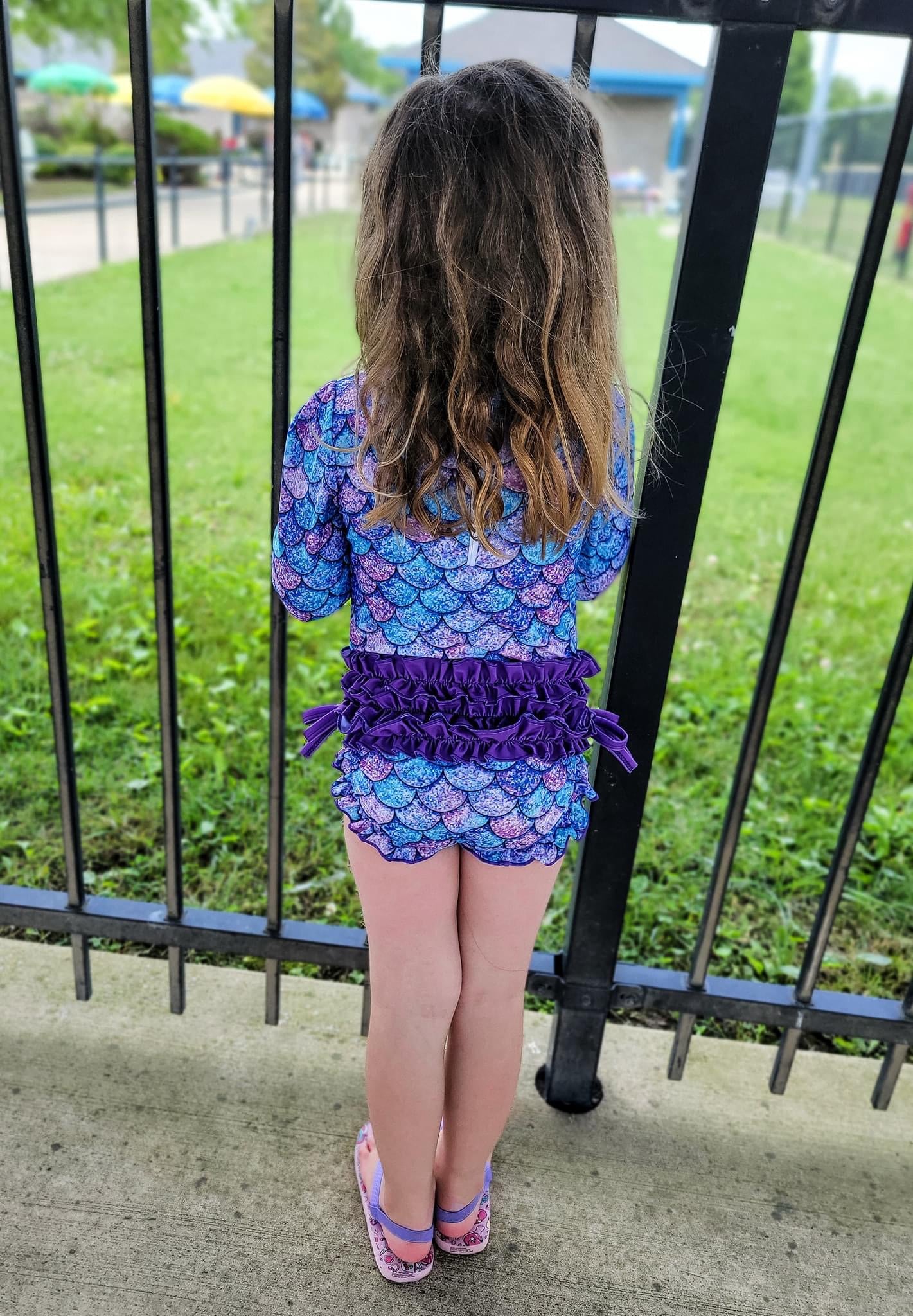 Long Sleeve Mermaid Scales 1 Pc Rash Guard Swimsuit