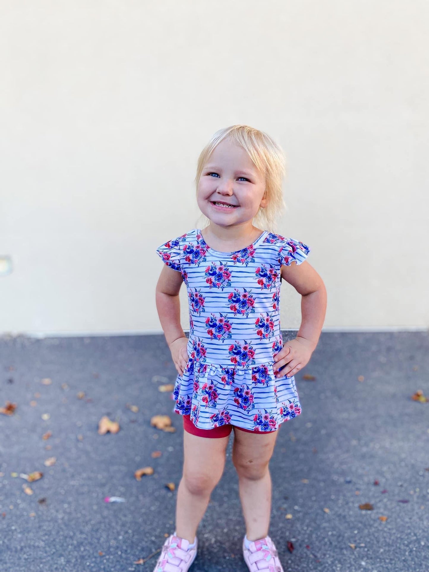 Patriotic Floral Flutter Sleeve Peplum