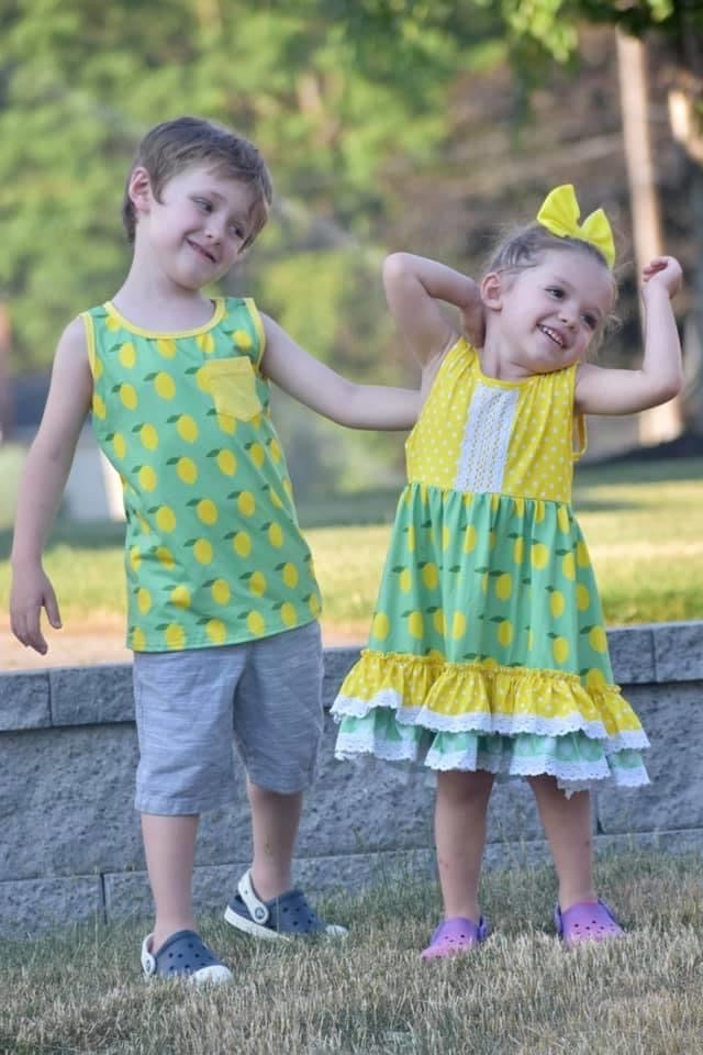 Lemonade Stand Pocket Tank