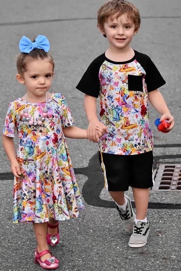 Magic Castle Pocket Raglan