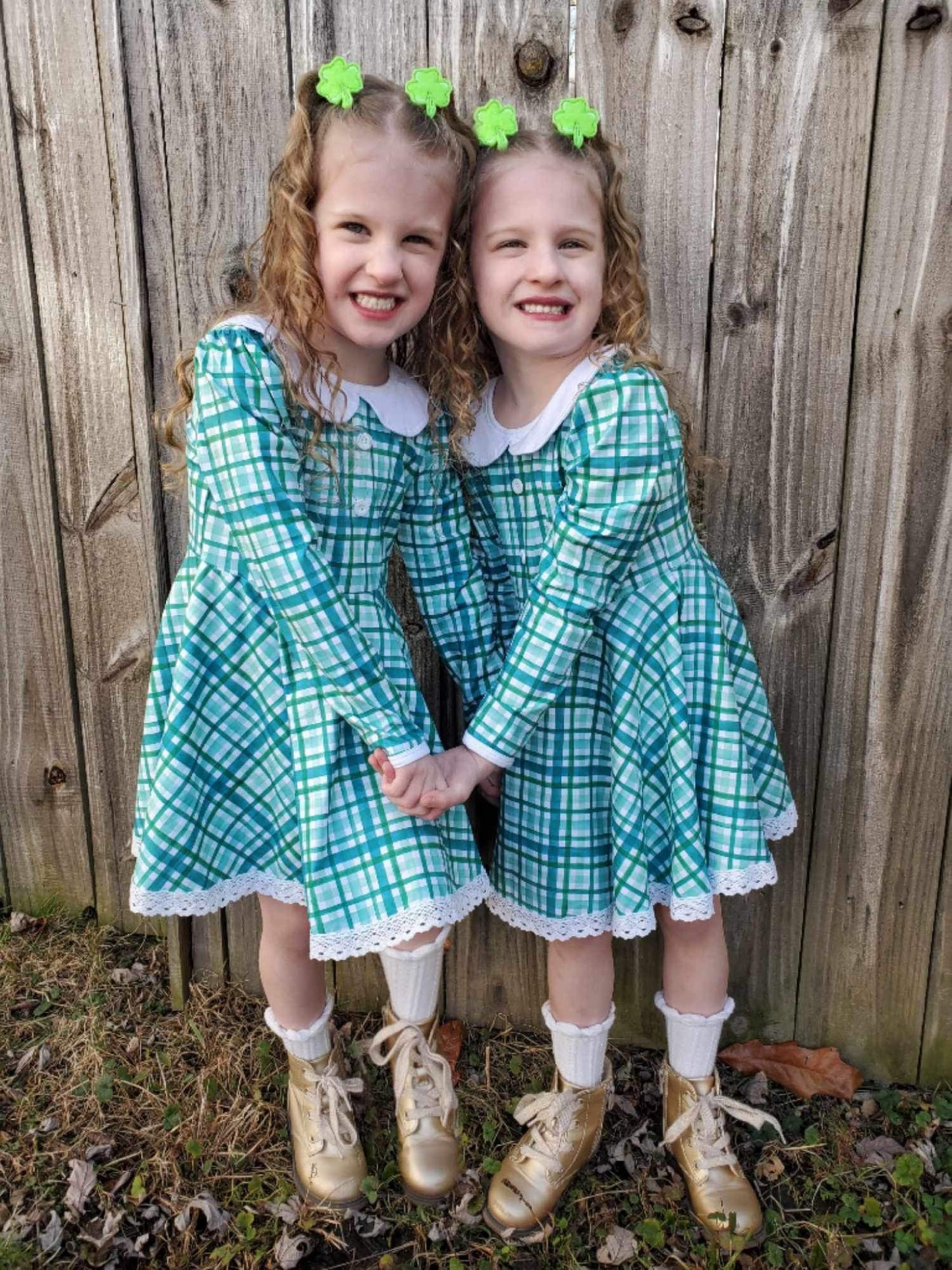 Long Sleeve Green Gingham Lace Collar Dress