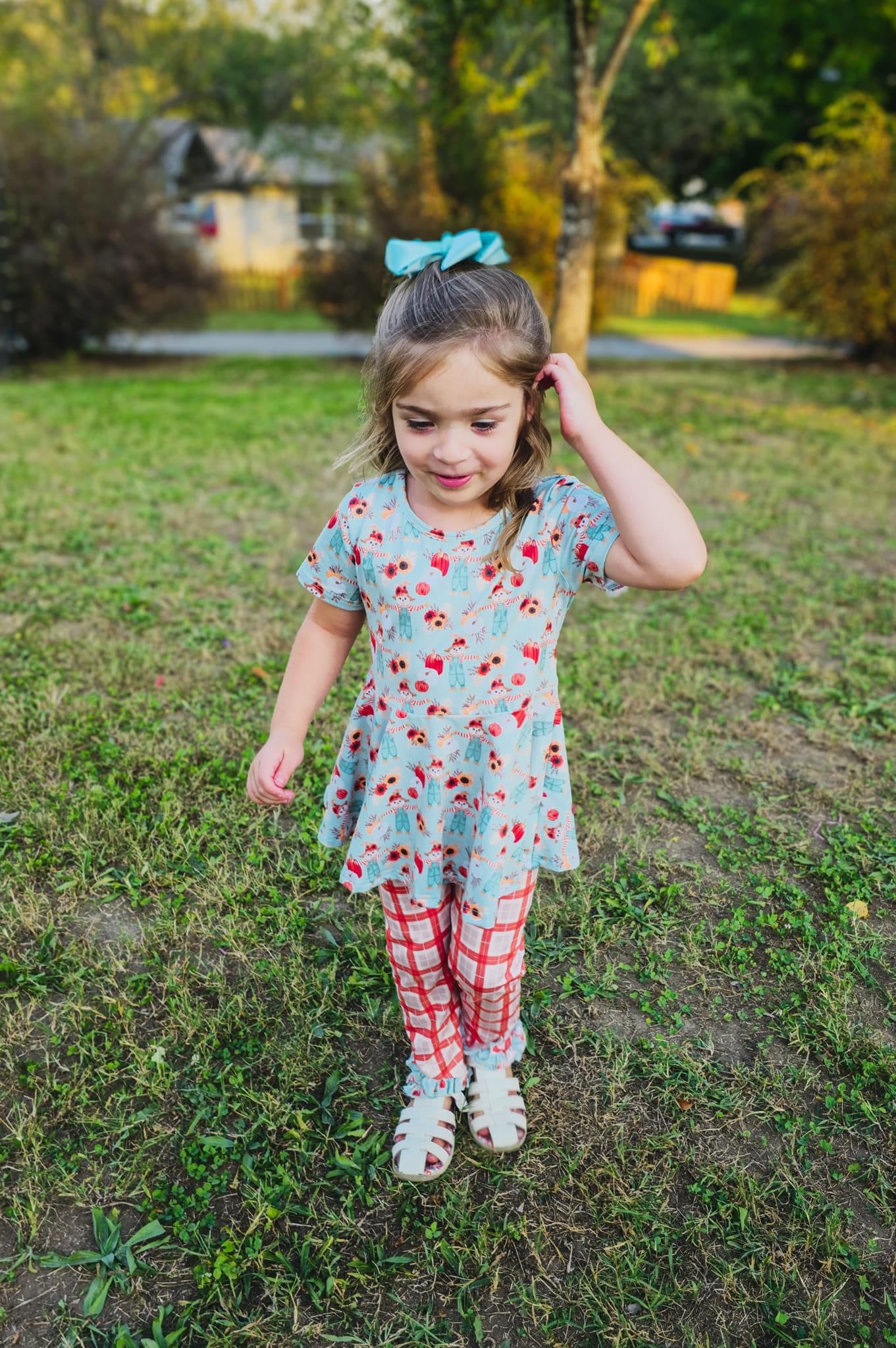 Floral Scarecrow Peplum and Ruffle Leggings Set